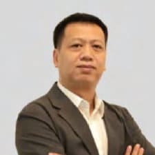 Nguyễn Phạm Tuấn Vinh, Co-founder và CEO của ZiniSoft